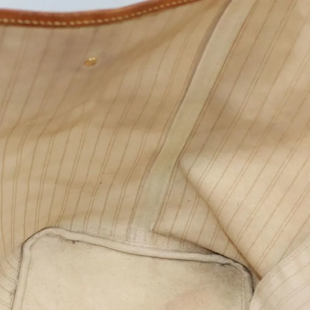 Louis Vuitton Neverfull Gm White Canvas Tote Bag (Pre-Owned) - Picture 10 of 16